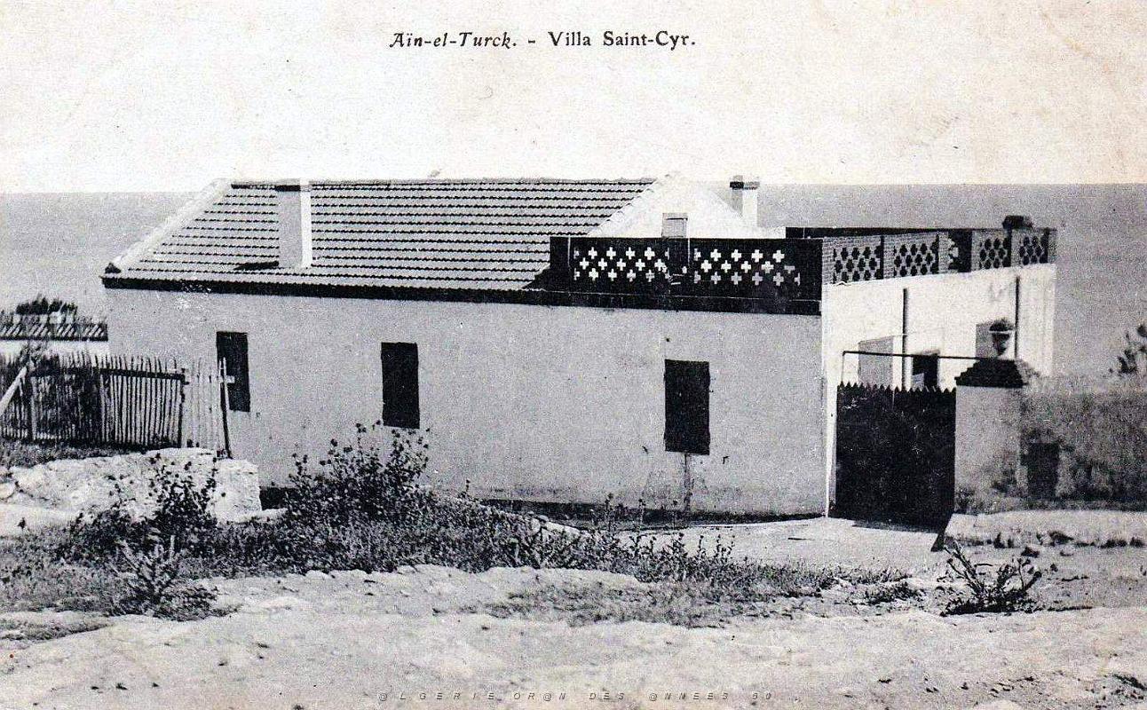 AIN EL TURK LES VILLAS DE 1900 (22).jpg
